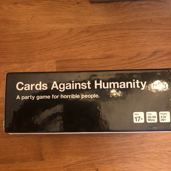 Cards Against Humanoty Game - Picture 2 of 4